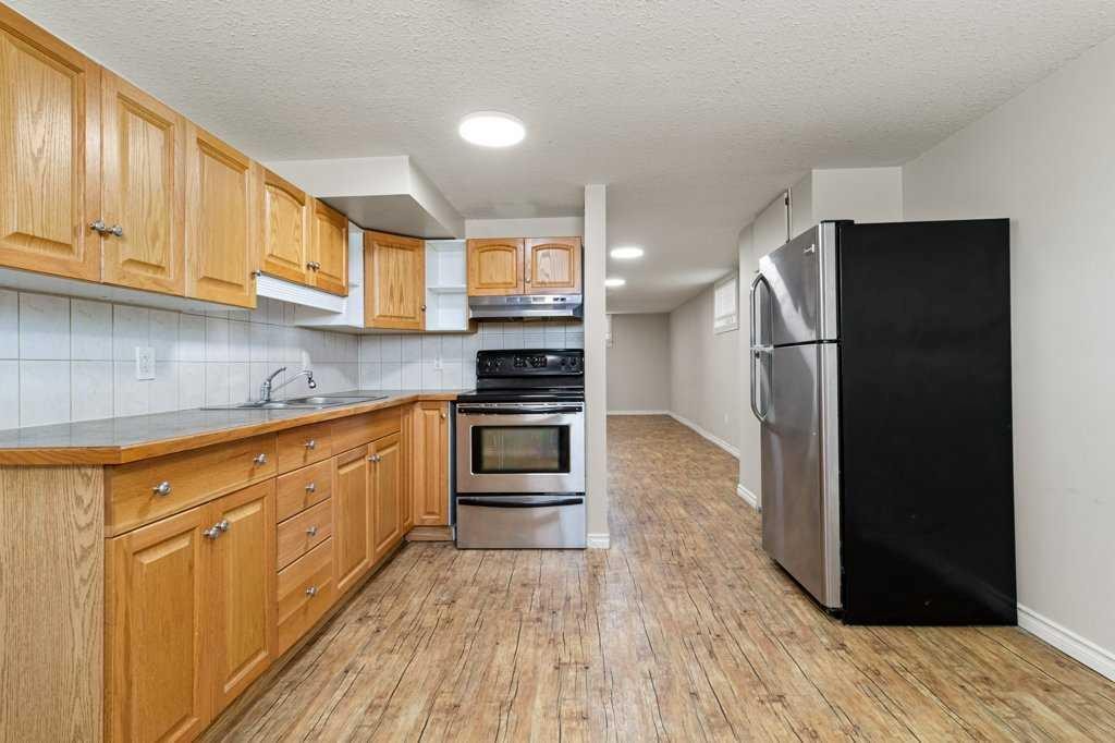 









4001


51 A

Street,
Red Deer,




AB
T4N2B2


