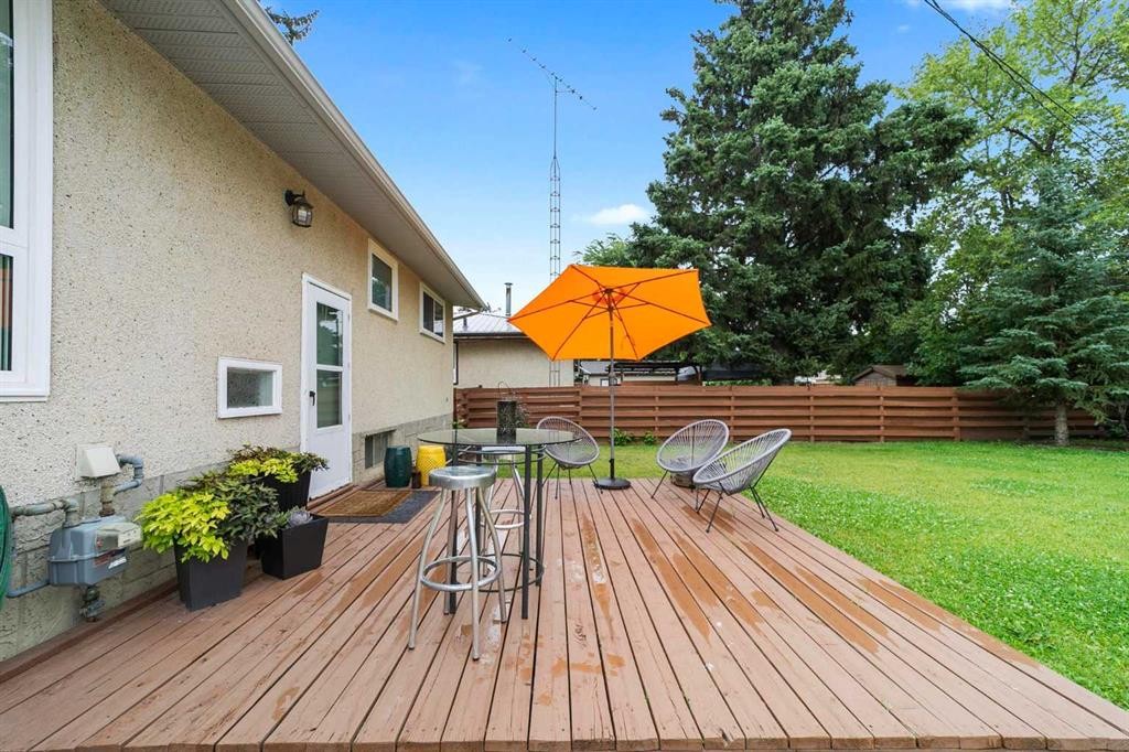 









59


Montcalm

Avenue North,
Camrose,




AB
T4V 2K9

