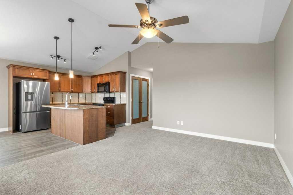 









526


Oak Street

Street,
Springbrook,




AB
T4S 0E5

