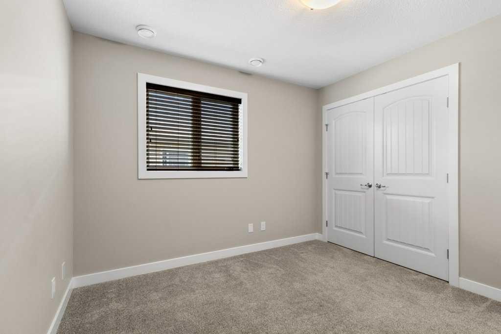 









526


Oak Street

Street,
Springbrook,




AB
T4S 0E5

