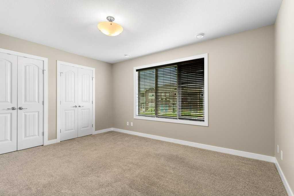 









526


Oak Street

Street,
Springbrook,




AB
T4S 0E5

