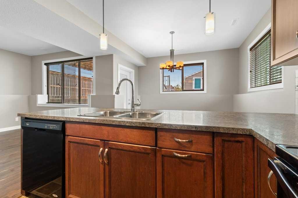 









526


Oak Street

Street,
Springbrook,




AB
T4S 0E5

