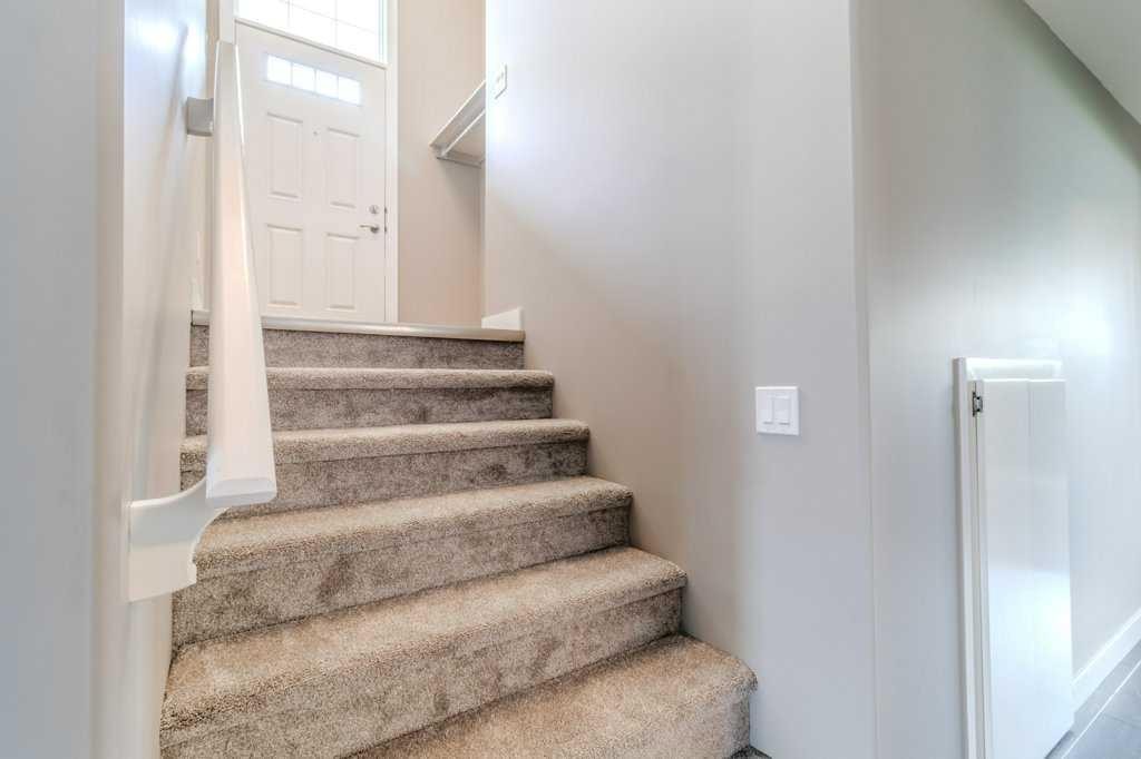









526


Oak Street

Street,
Springbrook,




AB
T4S 0E5

