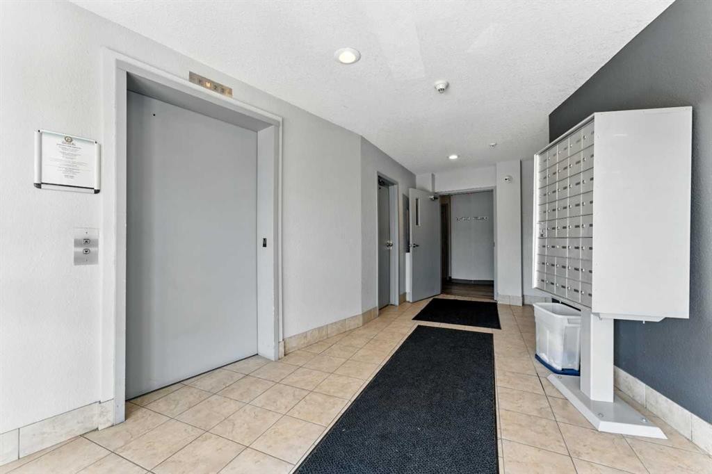 









3730


50

Avenue, 305,
Red Deer,




AB
T4N3Y8

