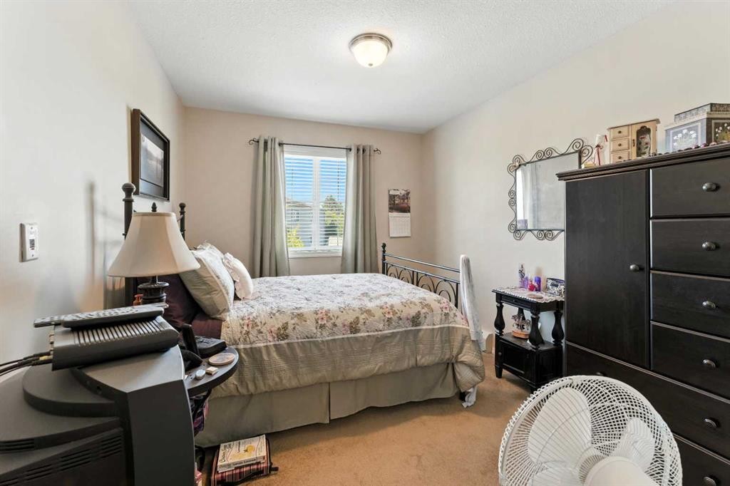 









3730


50

Avenue, 305,
Red Deer,




AB
T4N3Y8


