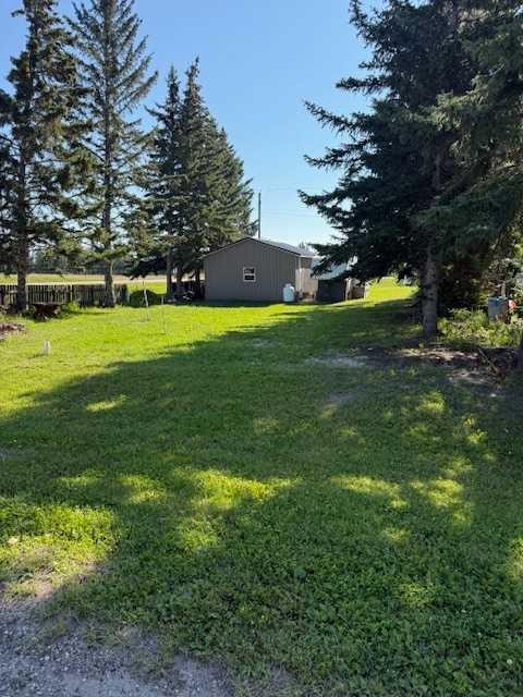 









2229


22 Avenue

,
Delburne,







AB
T0M 0V0

