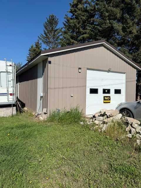 









2229


22 Avenue

,
Delburne,







AB
T0M 0V0

