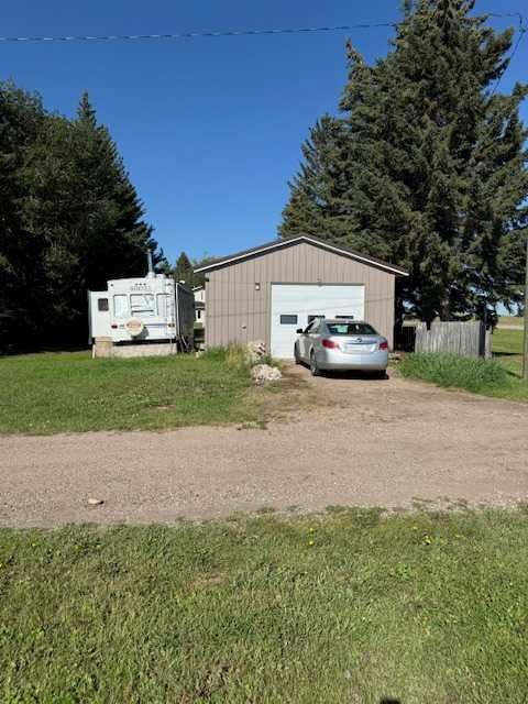 









2229


22 Avenue

,
Delburne,







AB
T0M 0V0

