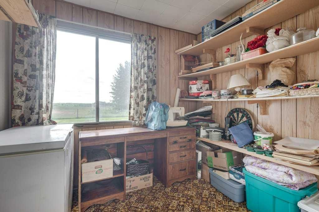 









364065


Range Road 5-1

,
Rural Clearwater County,




AB
T0M 0M0

