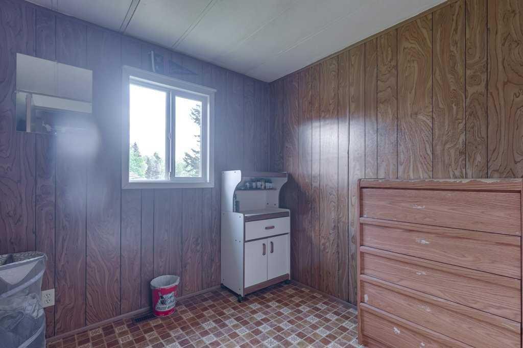 









364065


Range Road 5-1

,
Rural Clearwater County,




AB
T0M 0M0

