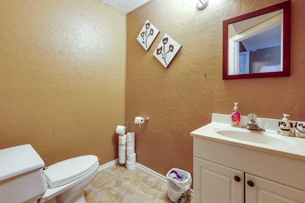









36258


Range Road 275

,
Rural Red Deer County,




AB
T4S 2L9

