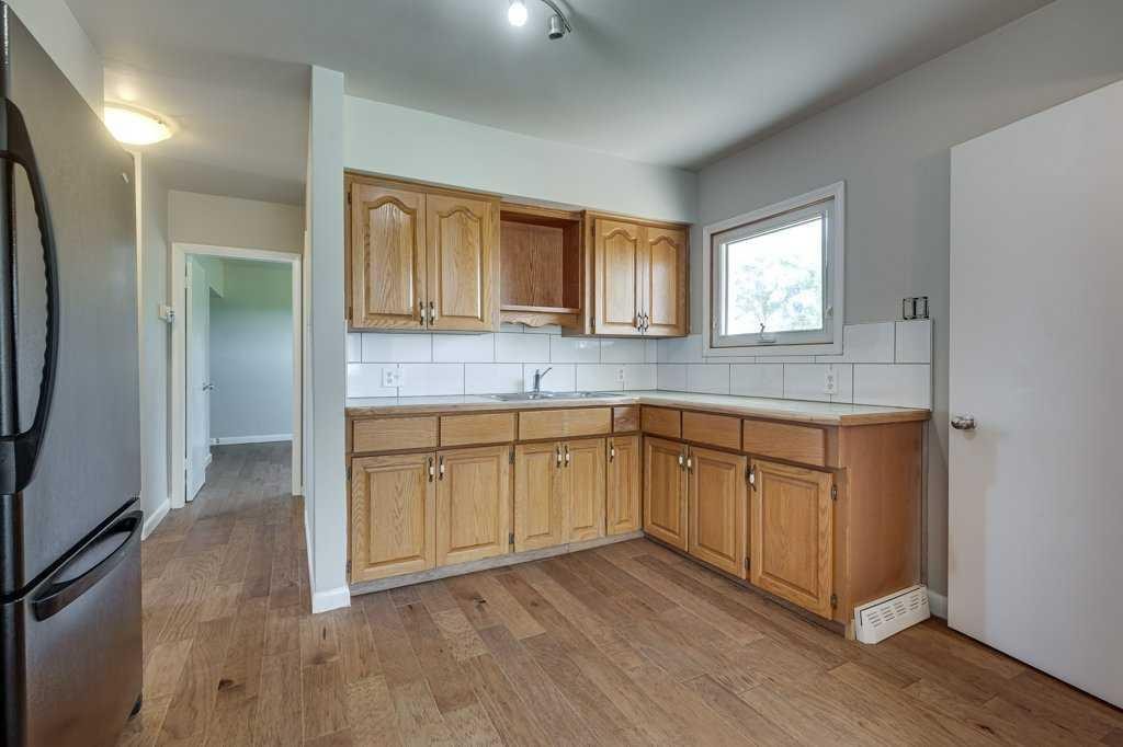 









36258


Range Road 275

,
Rural Red Deer County,




AB
T4S 2L9

