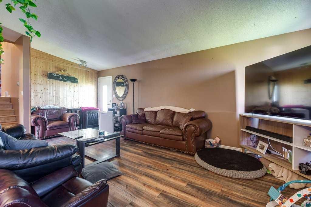 









36258


Range Road 275

,
Rural Red Deer County,




AB
T4S 2L9


