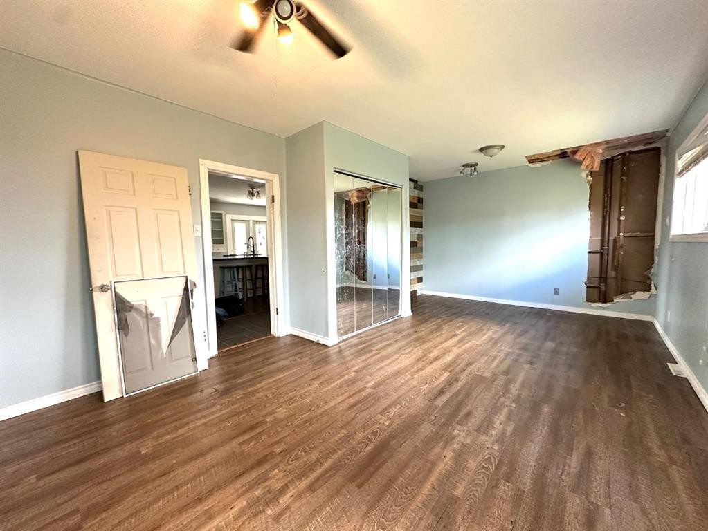 









400


Strom Street

,
Heisler,




AB
T0B2A0

