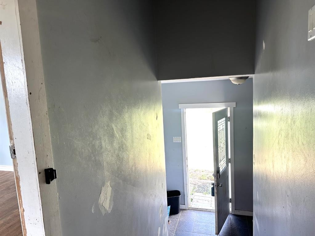 









400


Strom Street

,
Heisler,




AB
T0B2A0


