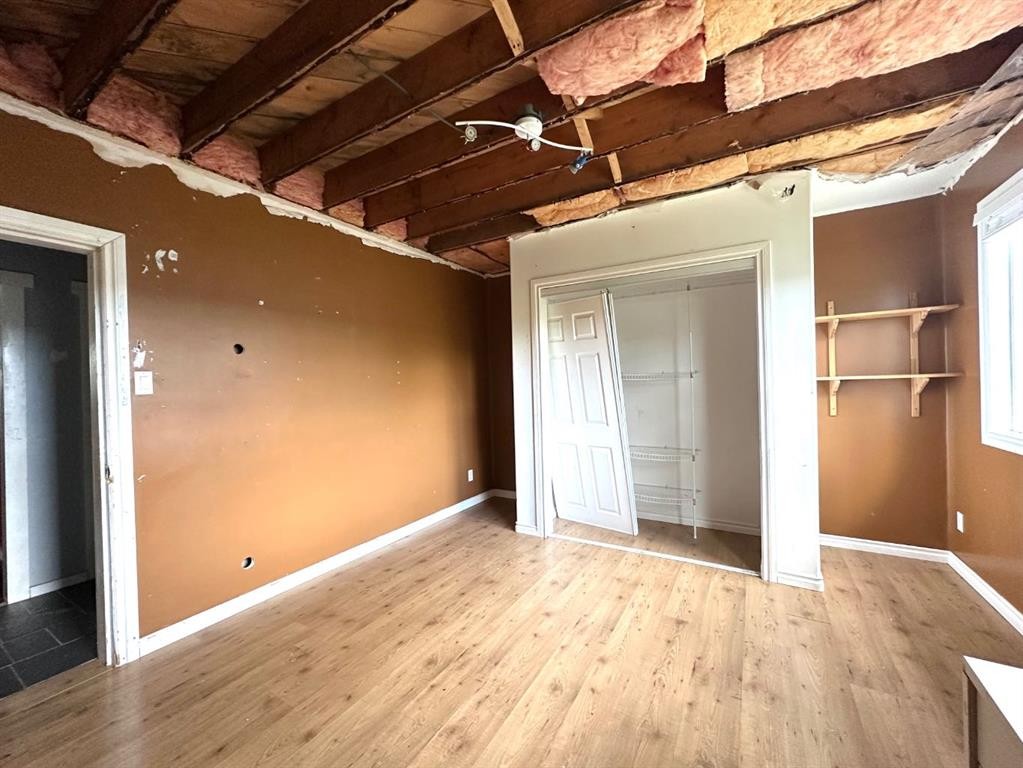 









400


Strom Street

,
Heisler,




AB
T0B2A0

