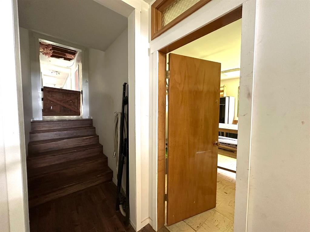 









400


Strom Street

,
Heisler,




AB
T0B2A0

