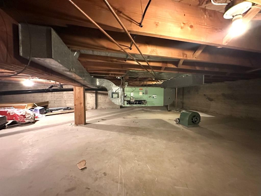 









400


Strom Street

,
Heisler,




AB
T0B2A0

