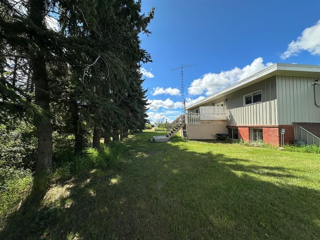 









400


Strom Street

,
Heisler,




AB
T0B2A0

