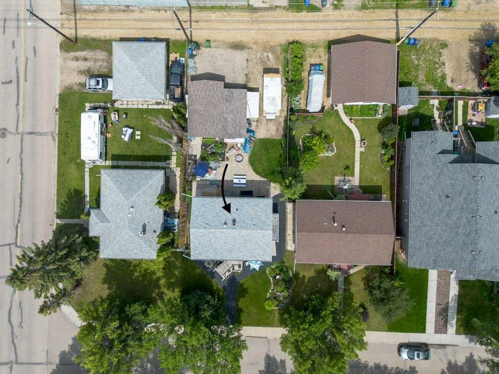 









3734


46

Street,
Red Deer,




AB
T4N 1L6

