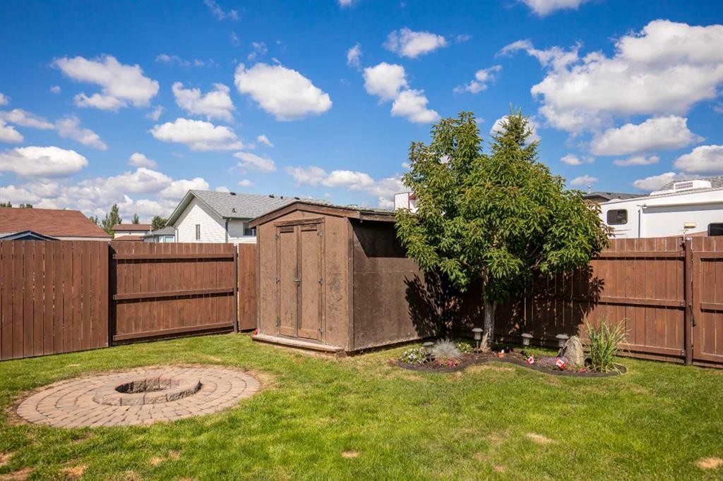 









4712


Westbrooke

Road,
Blackfalds,




AB
T4M 0K4

