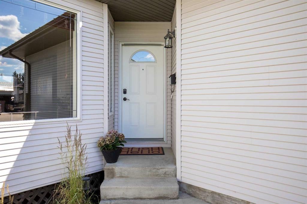 









4712


Westbrooke

Road,
Blackfalds,




AB
T4M 0K4

