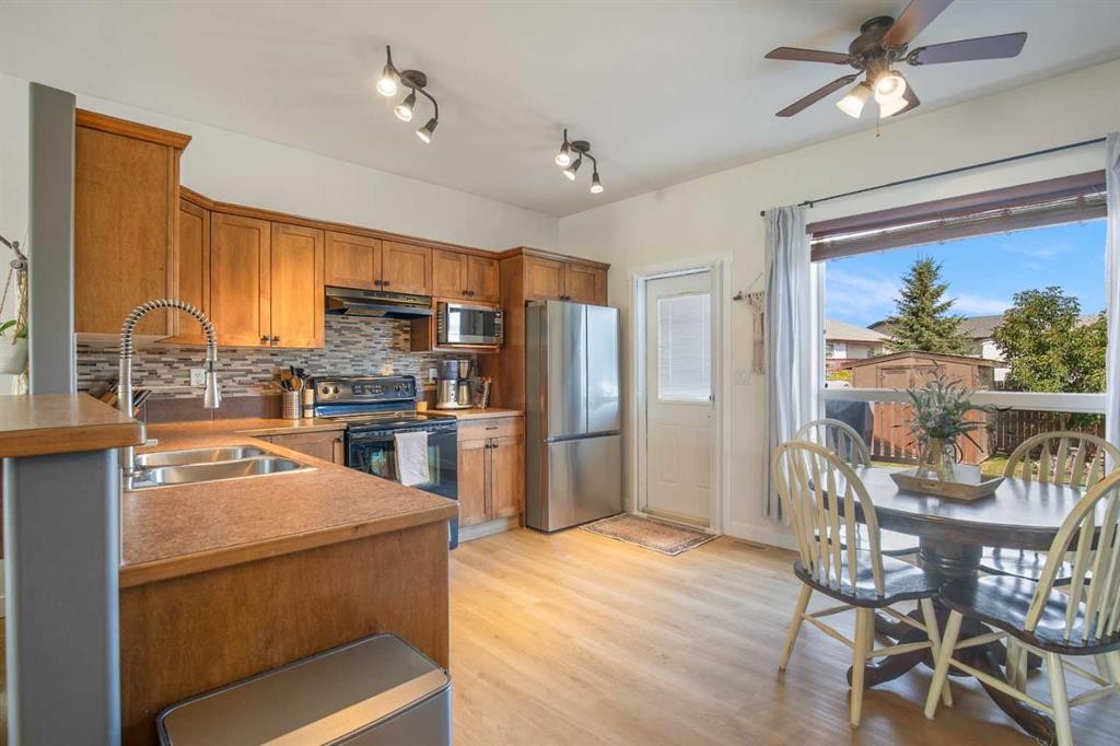 









4712


Westbrooke

Road,
Blackfalds,




AB
T4M 0K4

