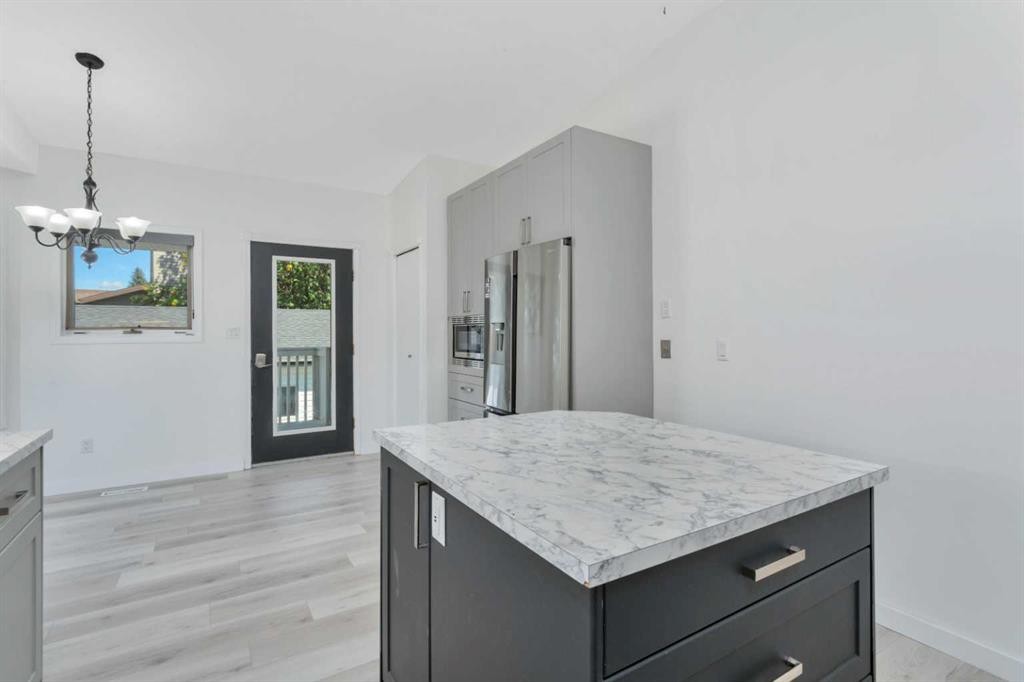 









11


Maple

Bay,
Lacombe,




AB
T4L1V5

