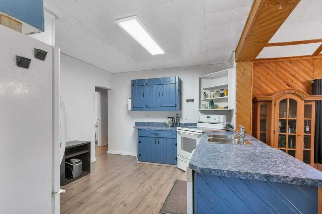 









47516A


RR42

,
Rural Brazeau County,




AB
T0C 0P0

