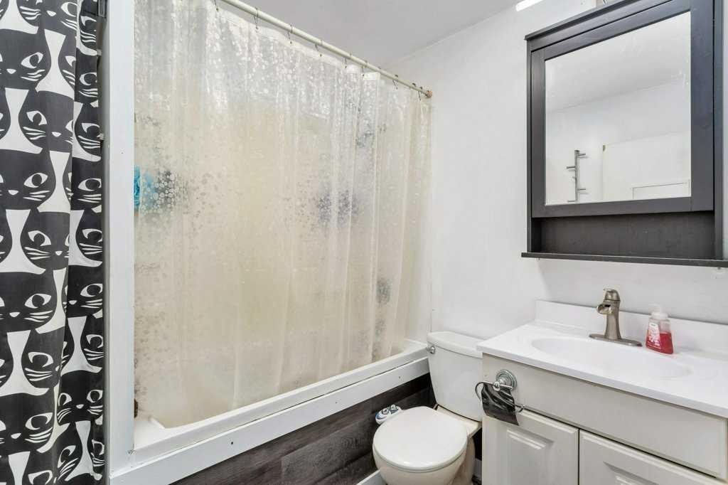 









47516A


RR42

,
Rural Brazeau County,




AB
T0C 0P0

