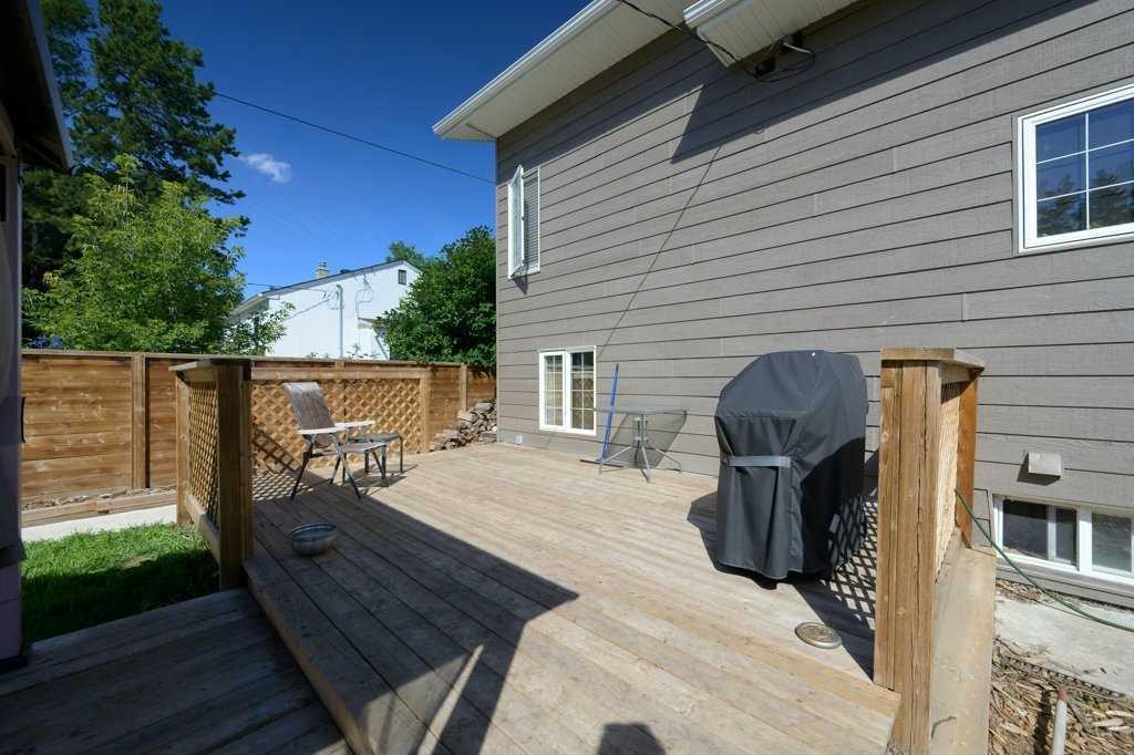 









5238


52

Street,
Lacombe,




AB
T4L 1B8

