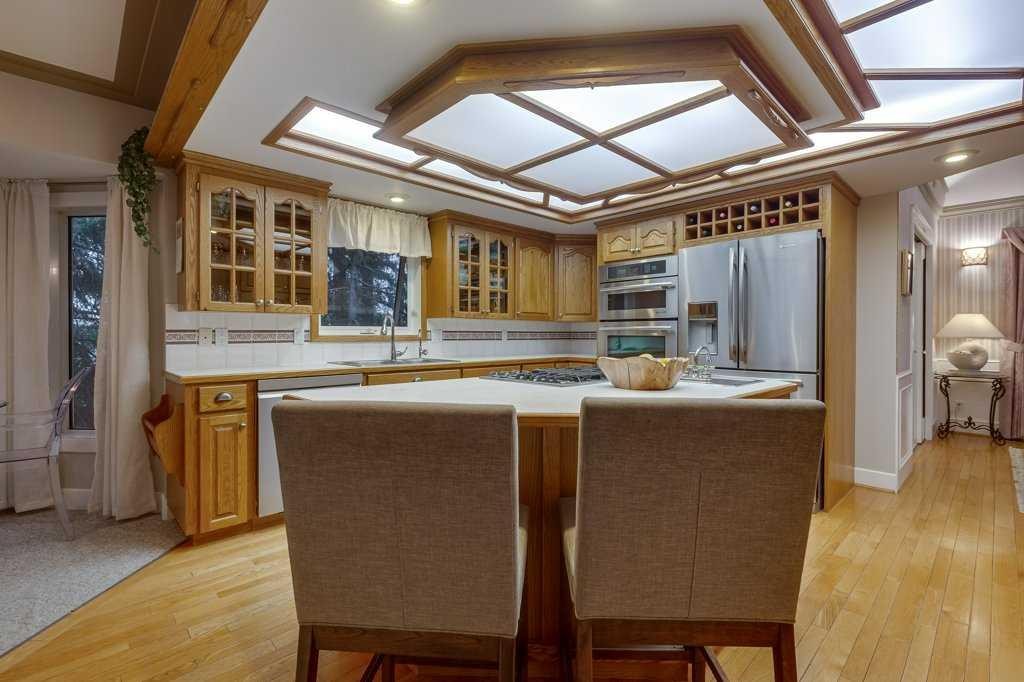 









4918


53 Avenue

Close,
Innisfail,




AB
T4G 1W1

