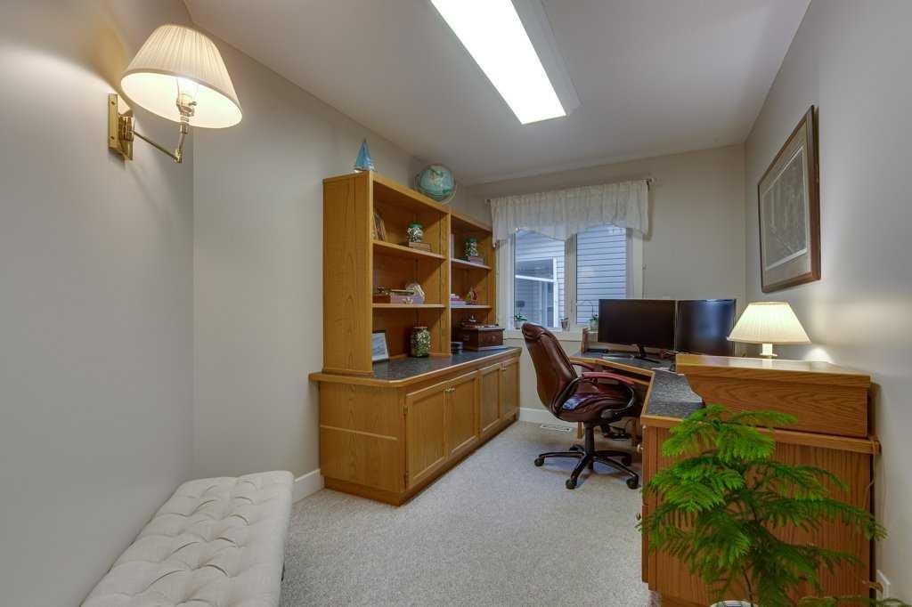 









4918


53 Avenue

Close,
Innisfail,




AB
T4G 1W1

