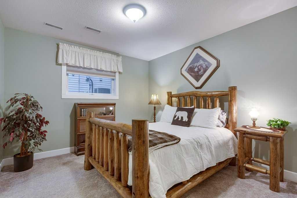 









4918


53 Avenue

Close,
Innisfail,




AB
T4G 1W1

