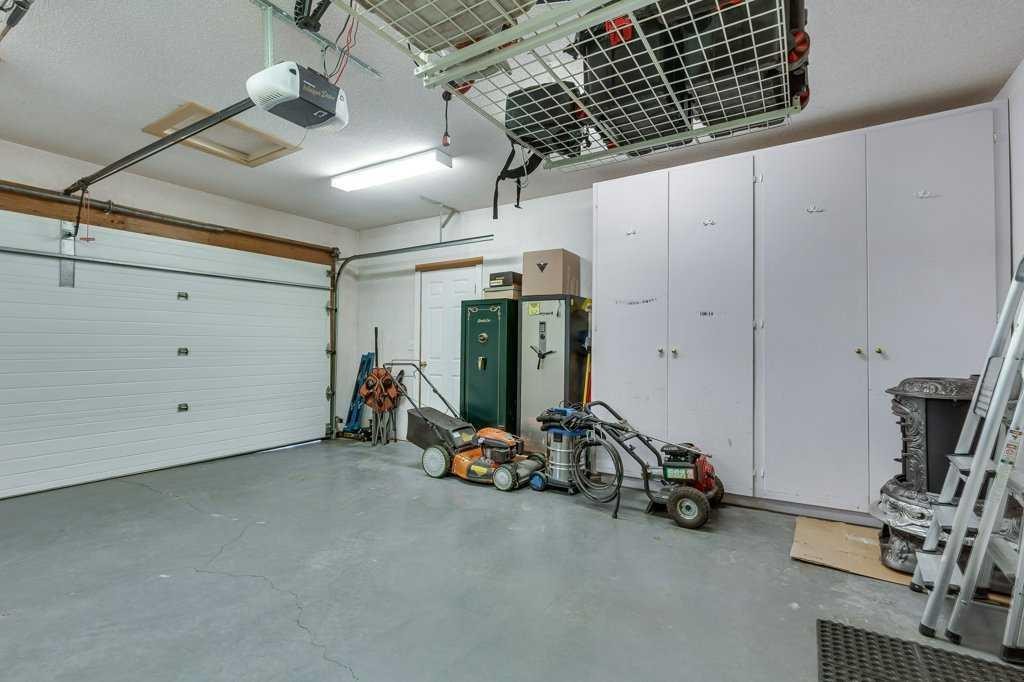 









4918


53 Avenue

Close,
Innisfail,




AB
T4G 1W1

