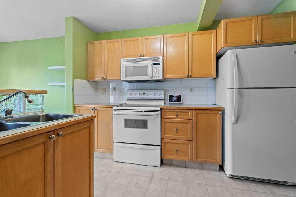 









24


Amlee

Close,
Red Deer,




AB
T4R3G2

