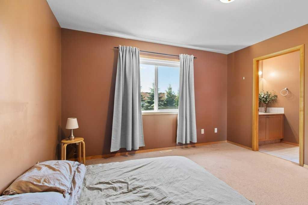 









24


Amlee

Close,
Red Deer,




AB
T4R3G2

