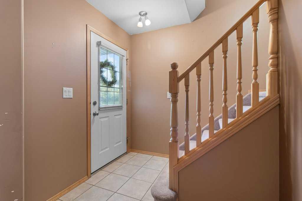 









24


Amlee

Close,
Red Deer,




AB
T4R3G2

