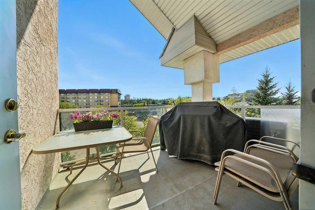 









4805


45

Street, 404,
Red Deer,




AB
T4N 7A9

