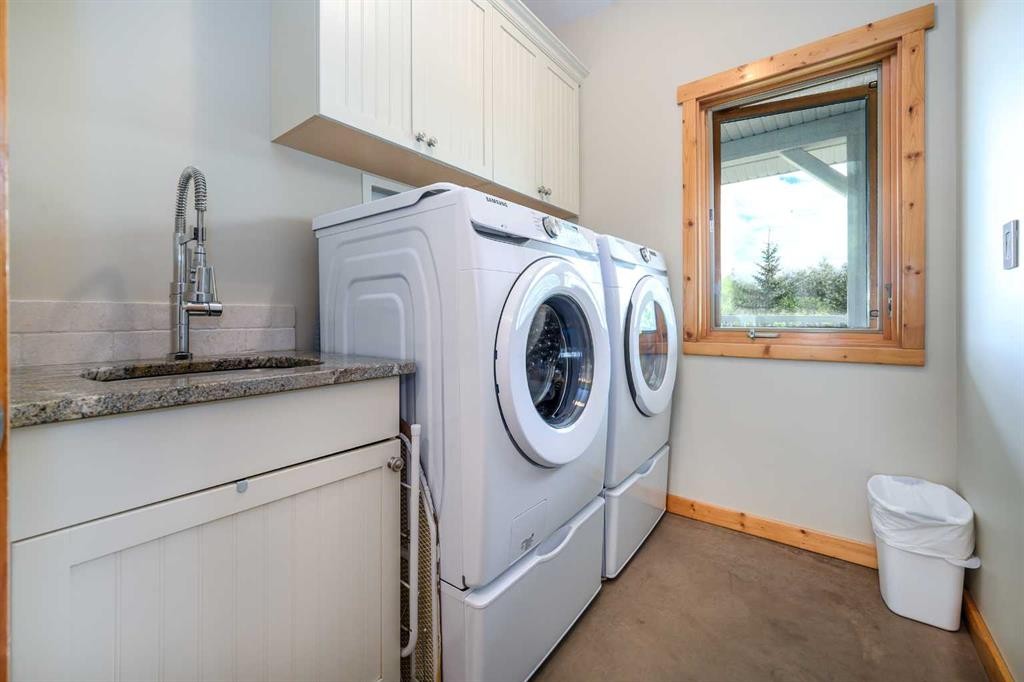 









38139


Range Road 265

,
Rural Red Deer County,




AB
T4E 0Z3

