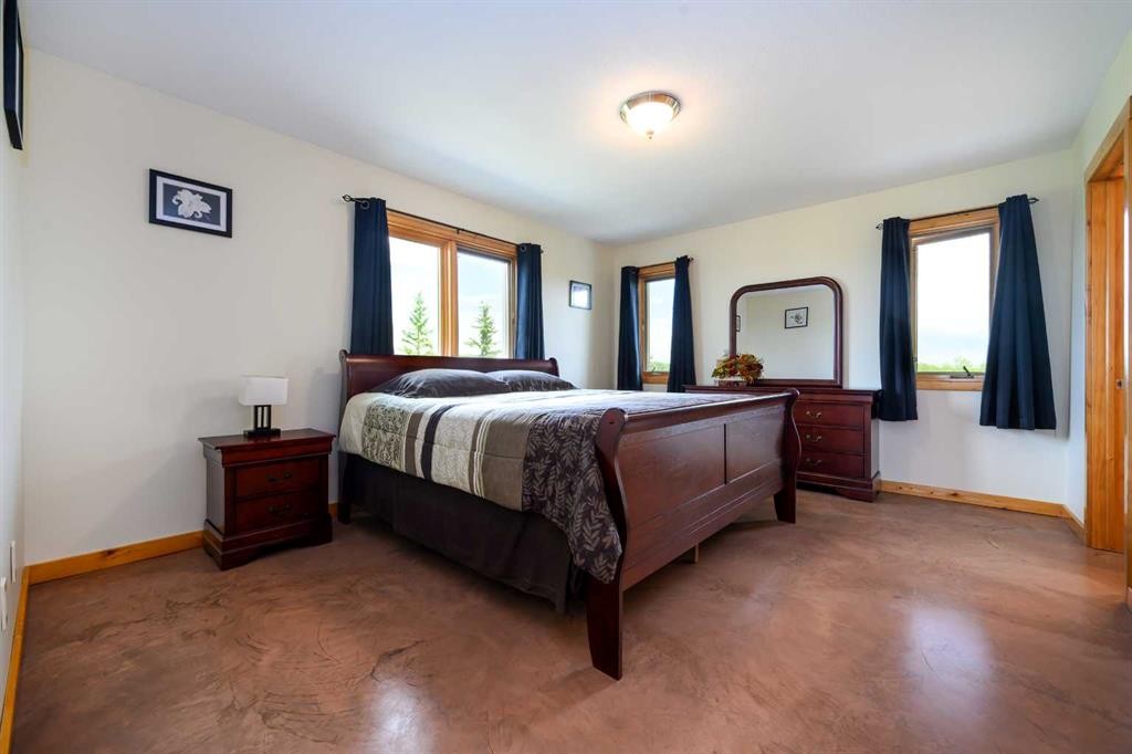 









38139


Range Road 265

,
Rural Red Deer County,




AB
T4E 0Z3

