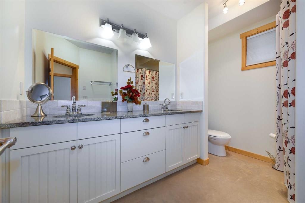 









38139


Range Road 265

,
Rural Red Deer County,




AB
T4E 0Z3

