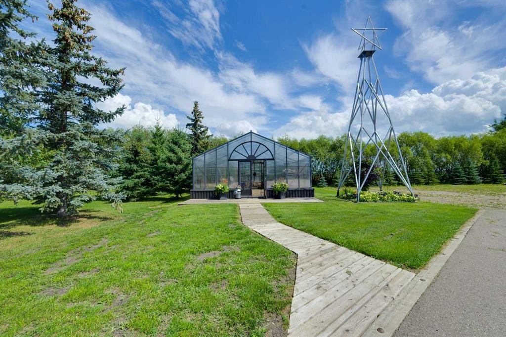 









38139


Range Road 265

,
Rural Red Deer County,




AB
T4E 0Z3

