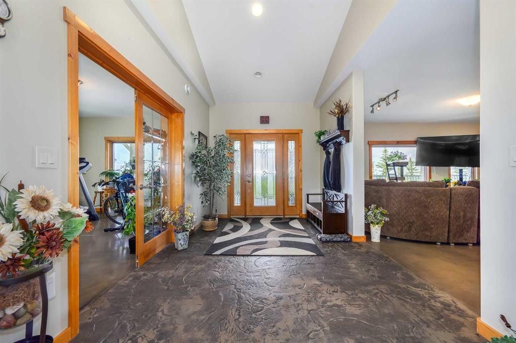 









38139


Range Road 265

,
Rural Red Deer County,




AB
T4E 0Z3

