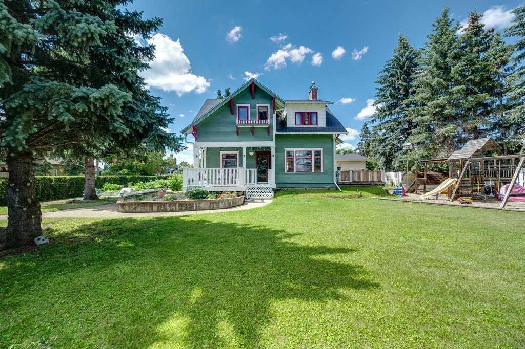 









5406


C + E

Trail,
Lacombe,




AB
T4L 1L5

