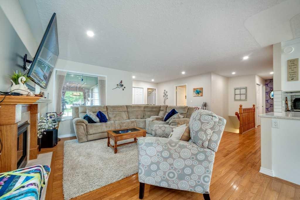 









13


Dillon

Close,
Red Deer,




AB
T4R 2X7

