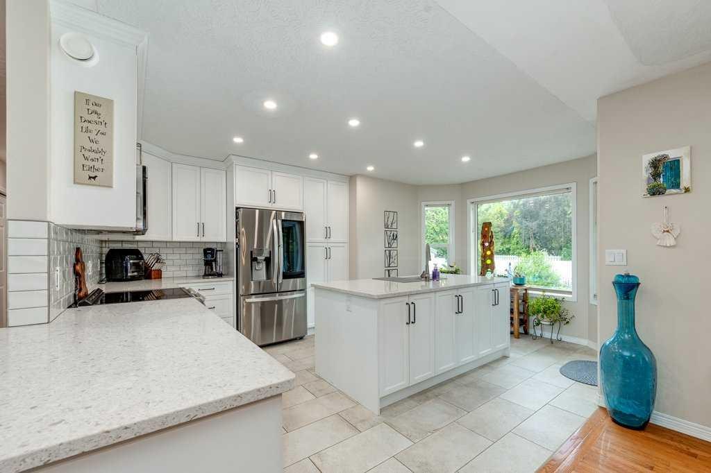 









13


Dillon

Close,
Red Deer,




AB
T4R 2X7

