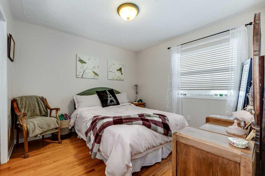 









13


Dillon

Close,
Red Deer,




AB
T4R 2X7

