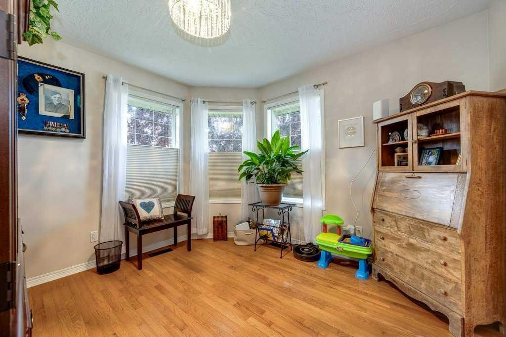 









13


Dillon

Close,
Red Deer,




AB
T4R 2X7

