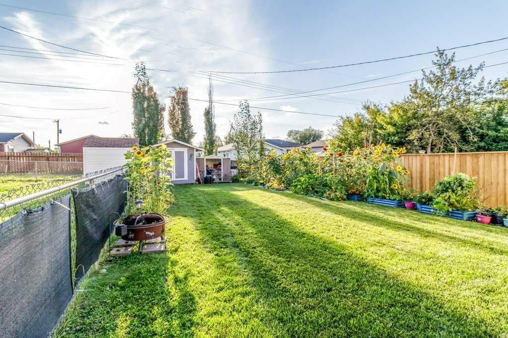 









26


Ave

, 1814 and 1816,
Delburne,




AB
T0M 0V0

